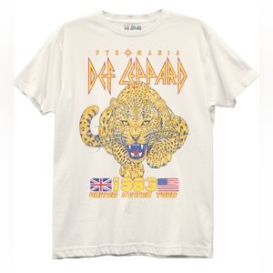 BRAND NEW Def Leopard Tee